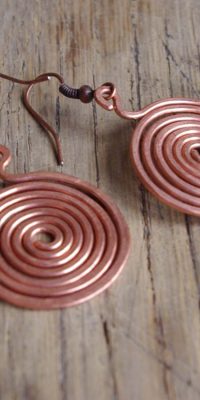 copper wire spiral earrings 1a